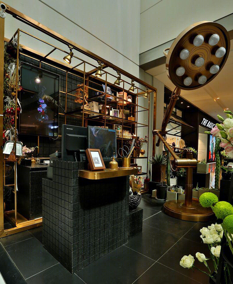 未来废墟中的光合实验室——成都 IFS 花店形象设计-8