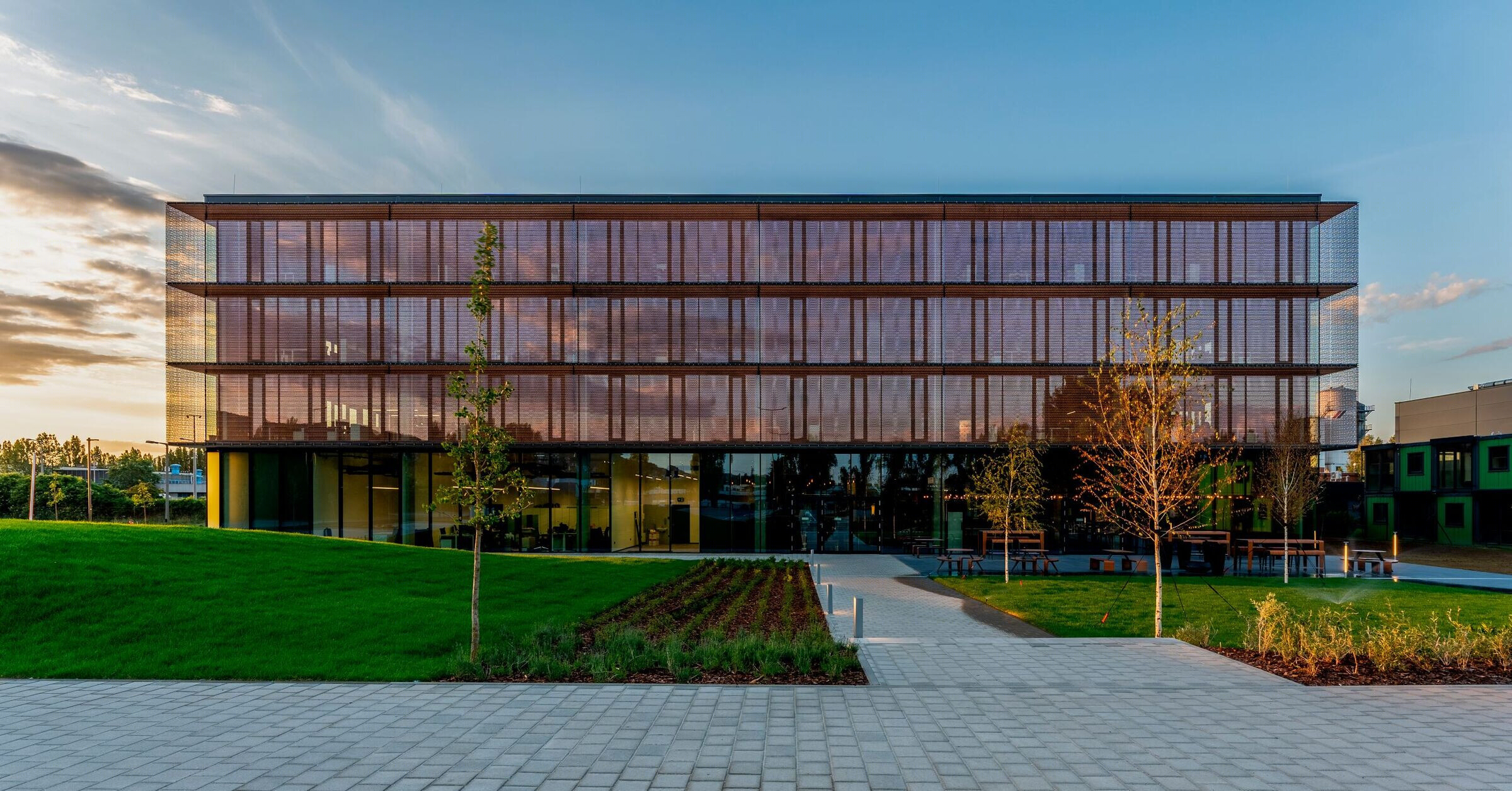 布达佩斯 Market Épito 建筑公司总部丨匈牙利布达佩斯丨Codina Architectural-10