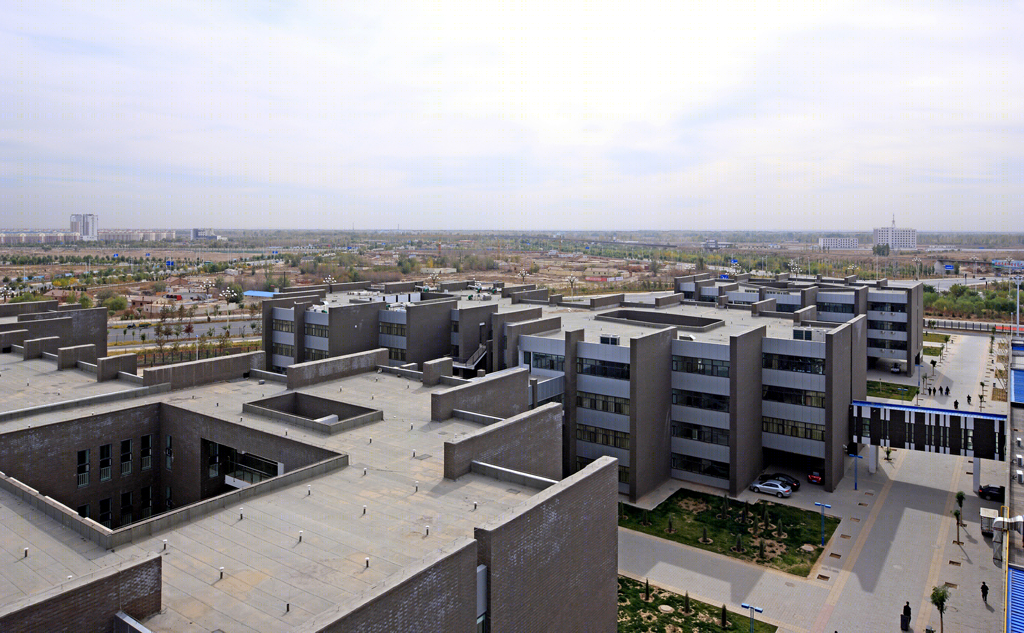 巴彦淖尔市西区中学丨器空间工作室-11