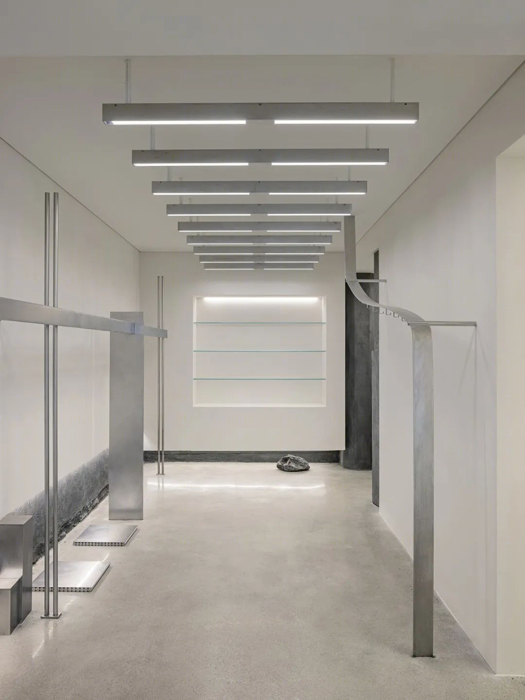 NOIR LARMES 时尚品牌分店丨韩国首尔丨COV STUDIO-45