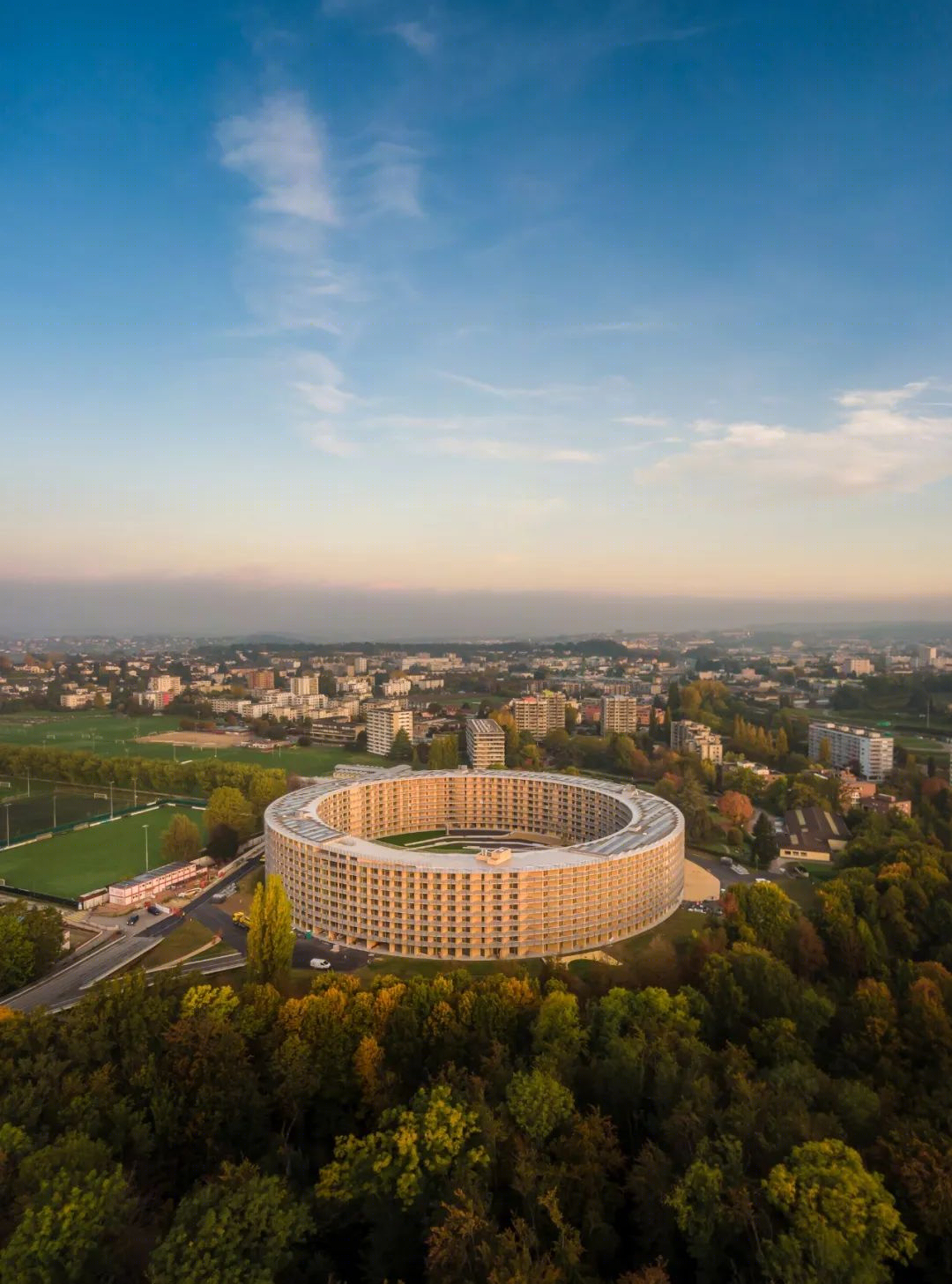 圆形奇观 | 洛桑大学学生公寓设计-16