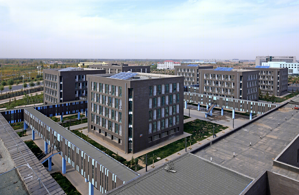 巴彦淖尔市西区中学丨器空间工作室-12