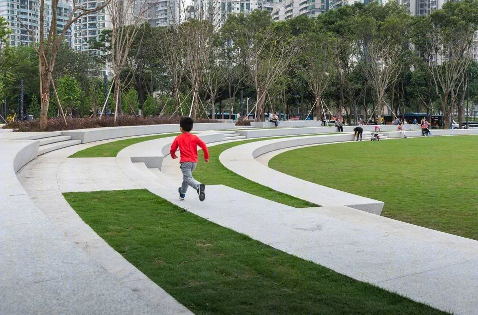 深圳宝安中心区四季公园——融合景观与活动的门户公园-18