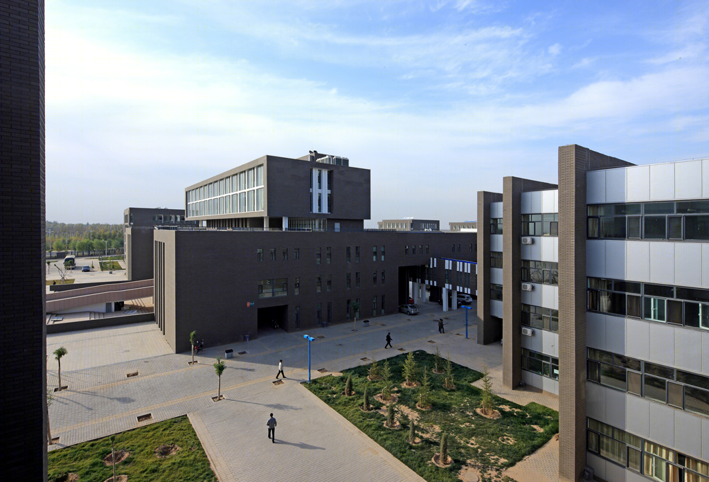 巴彦淖尔市西区中学丨器空间工作室-13