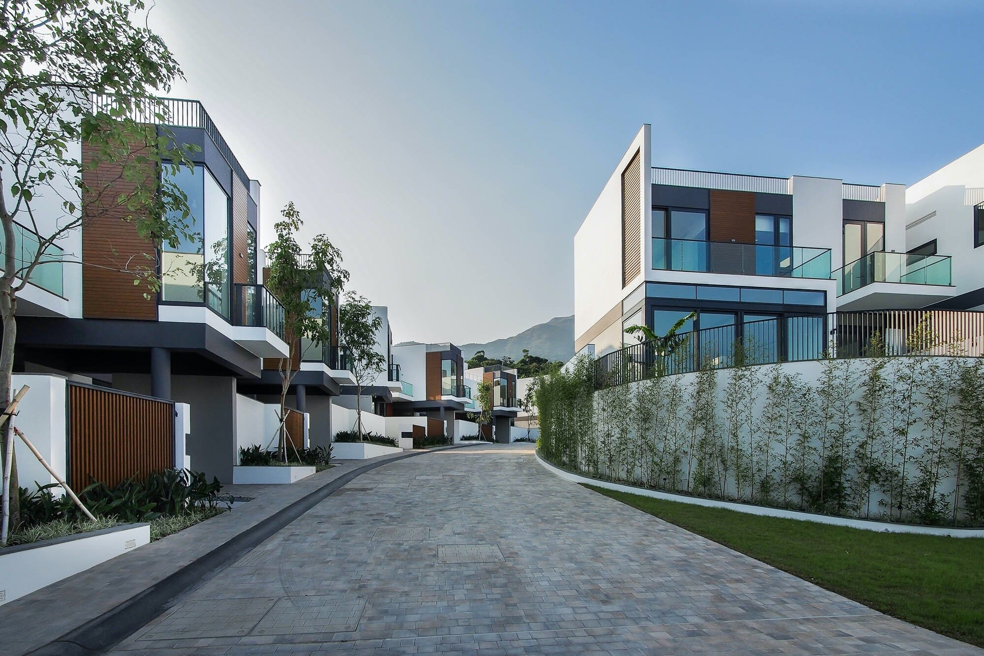 Whitesands — PDP London_files PDP London-8
