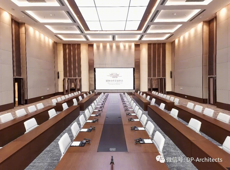 广州中新知识城国际合作交流中心丨中国广州丨DP设计团队-16