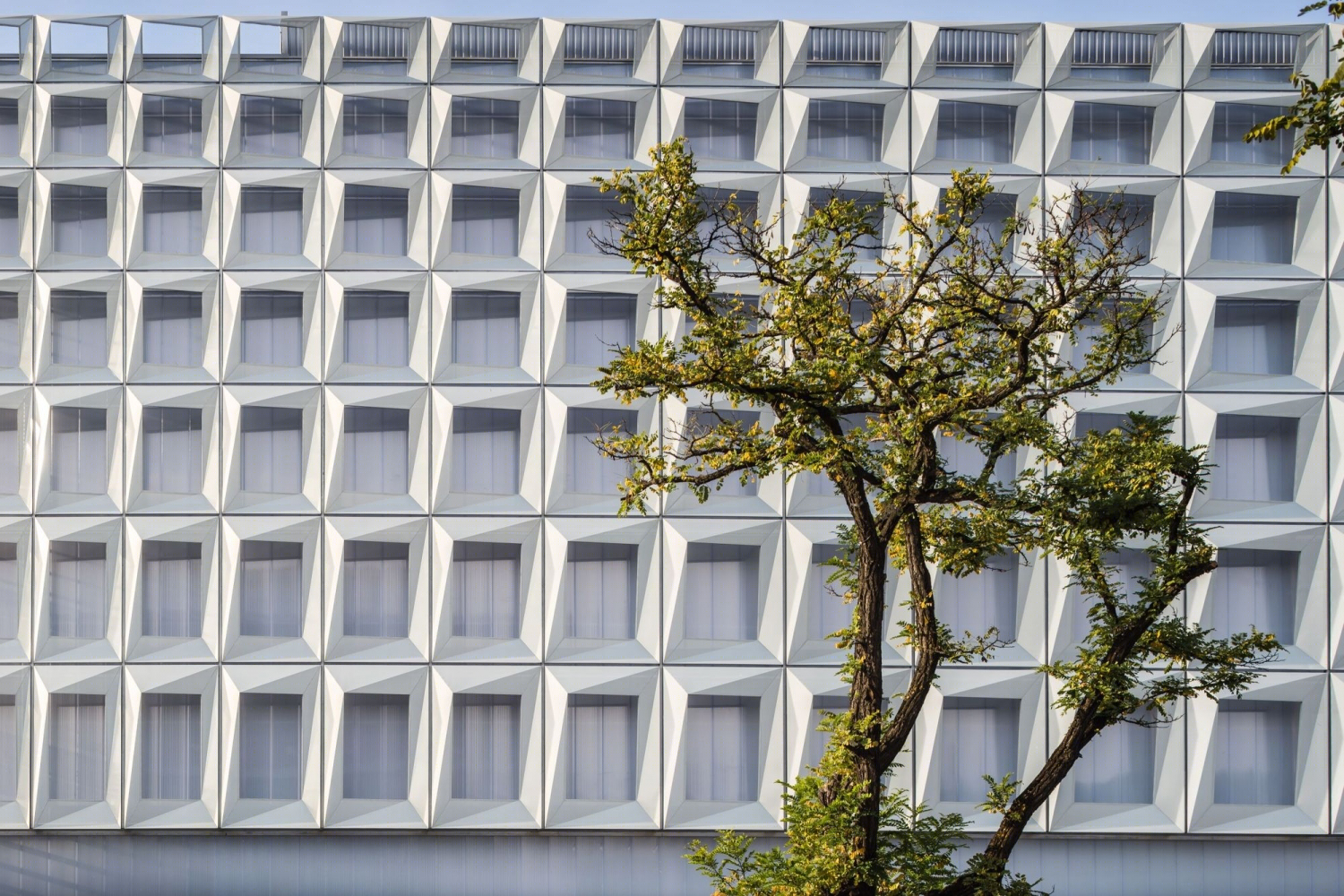 西班牙图德拉法庭——现代办公建筑的典范-26
