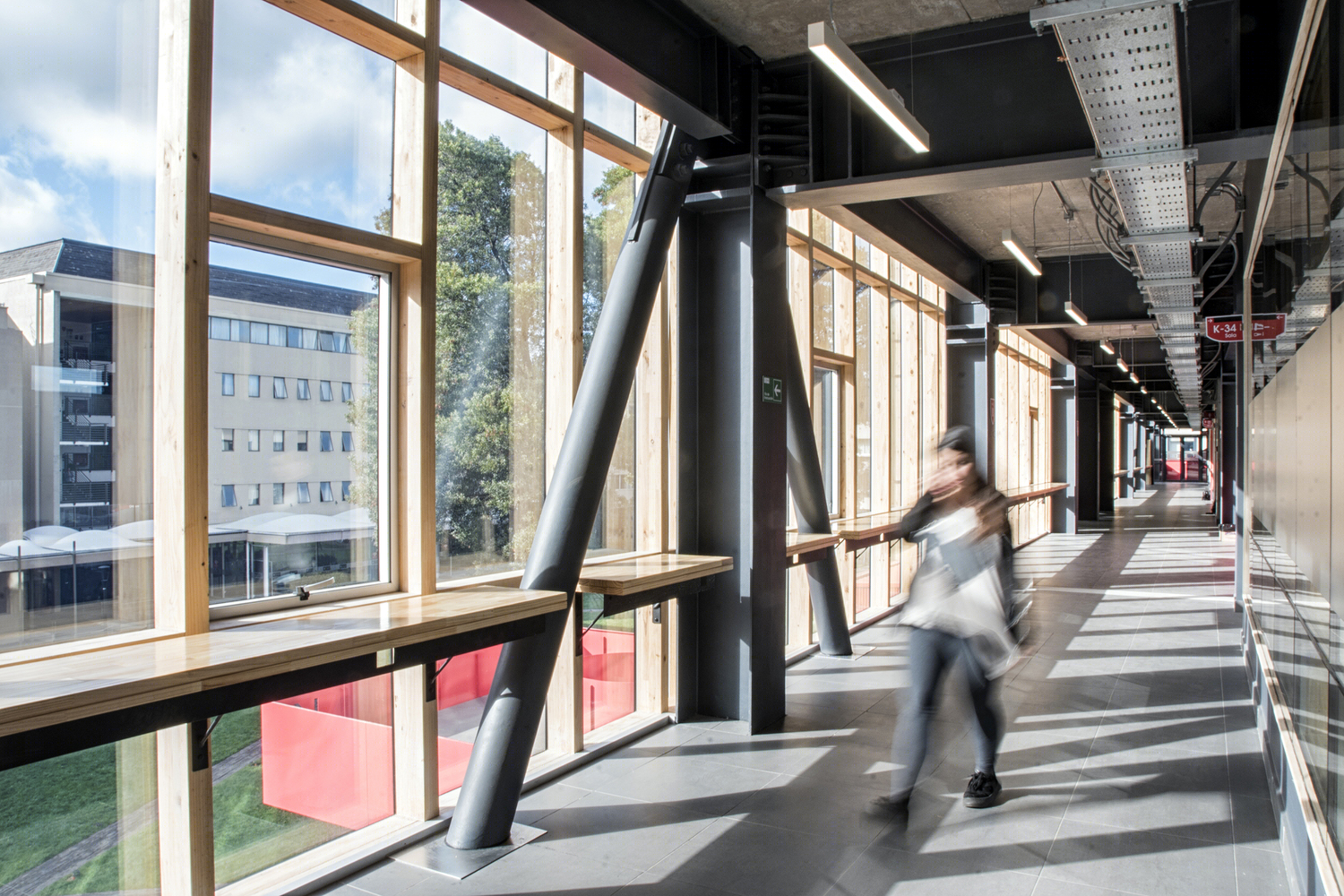 智利自治大学建筑与工程学院K楼-18