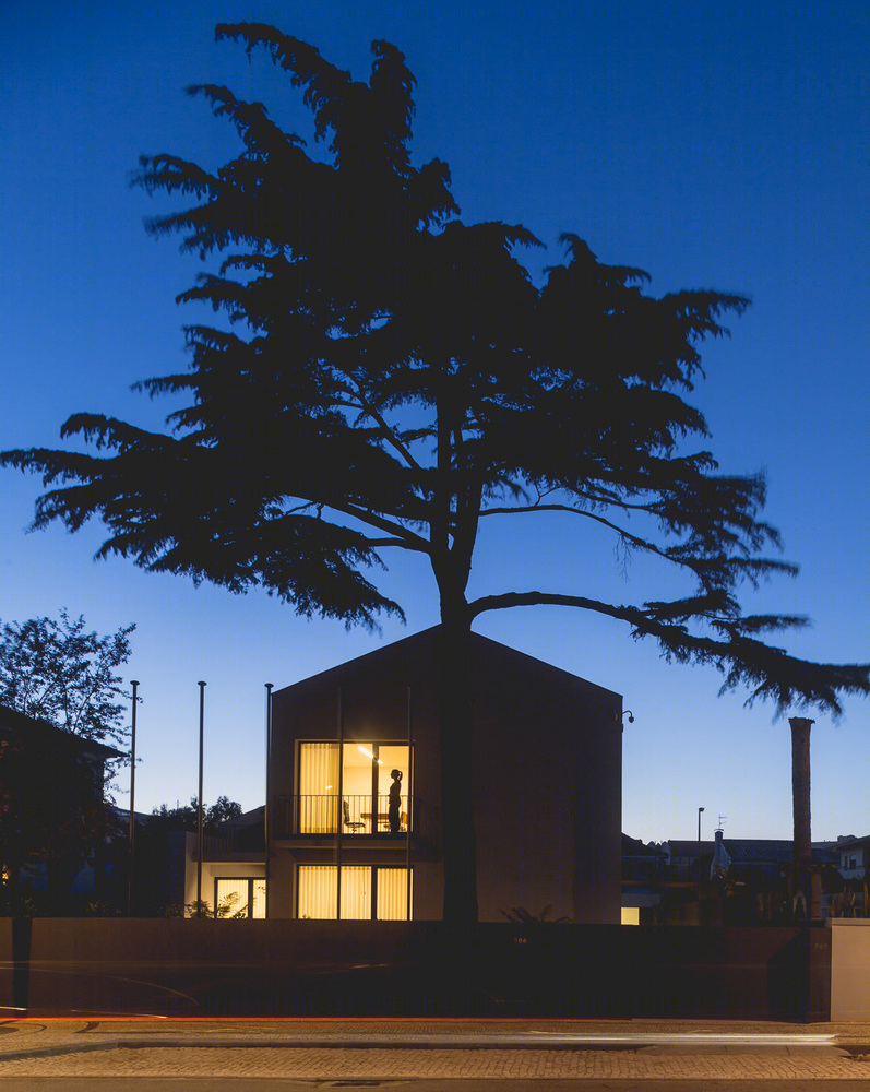 纳米比亚驻葡萄牙领事馆丨Sofia Granjo Arquitetos-55