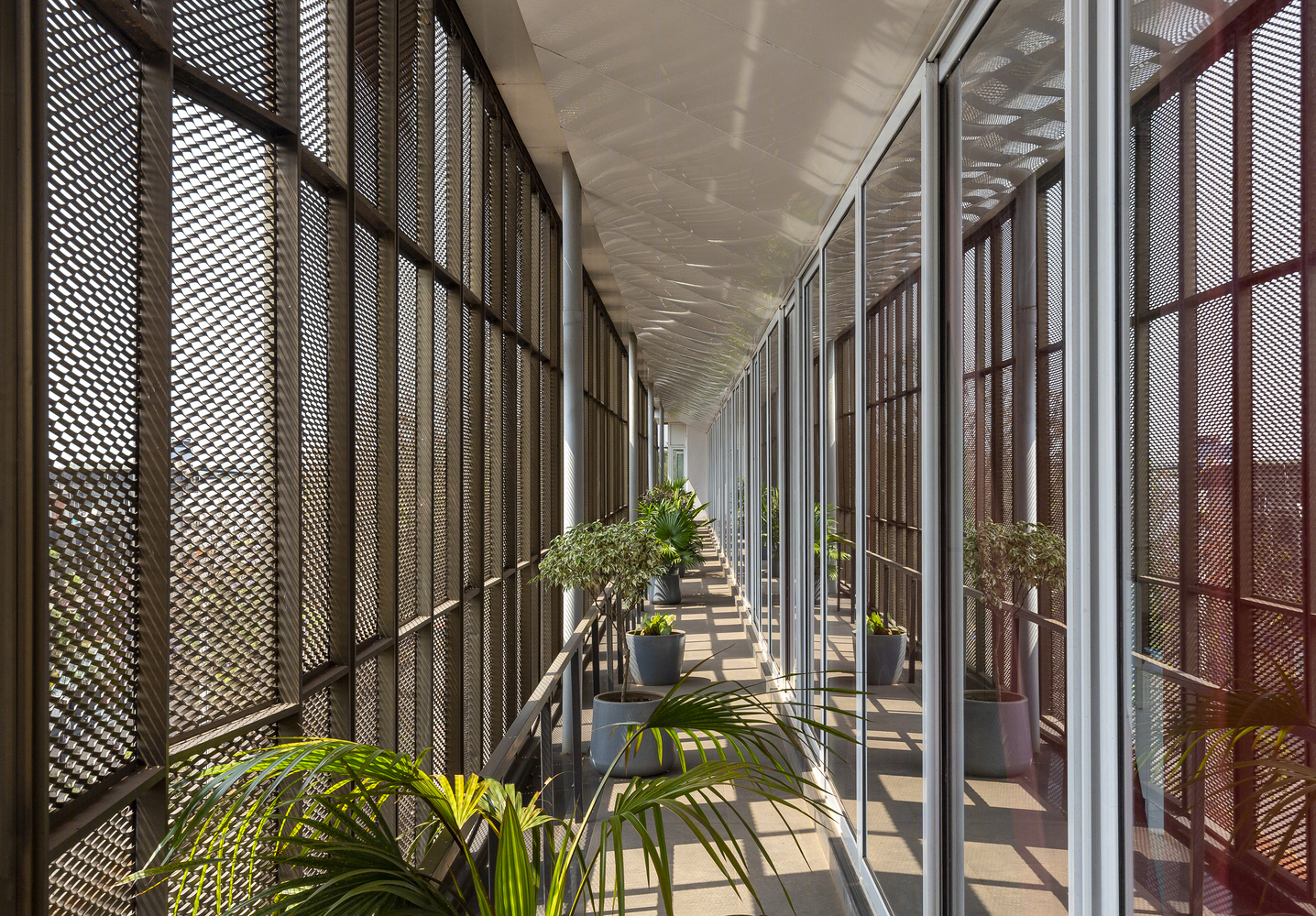 印度 HOVER SPACE · 巧妙融入历史校园的现代延伸丨Thirdspace Architecture Studio-16