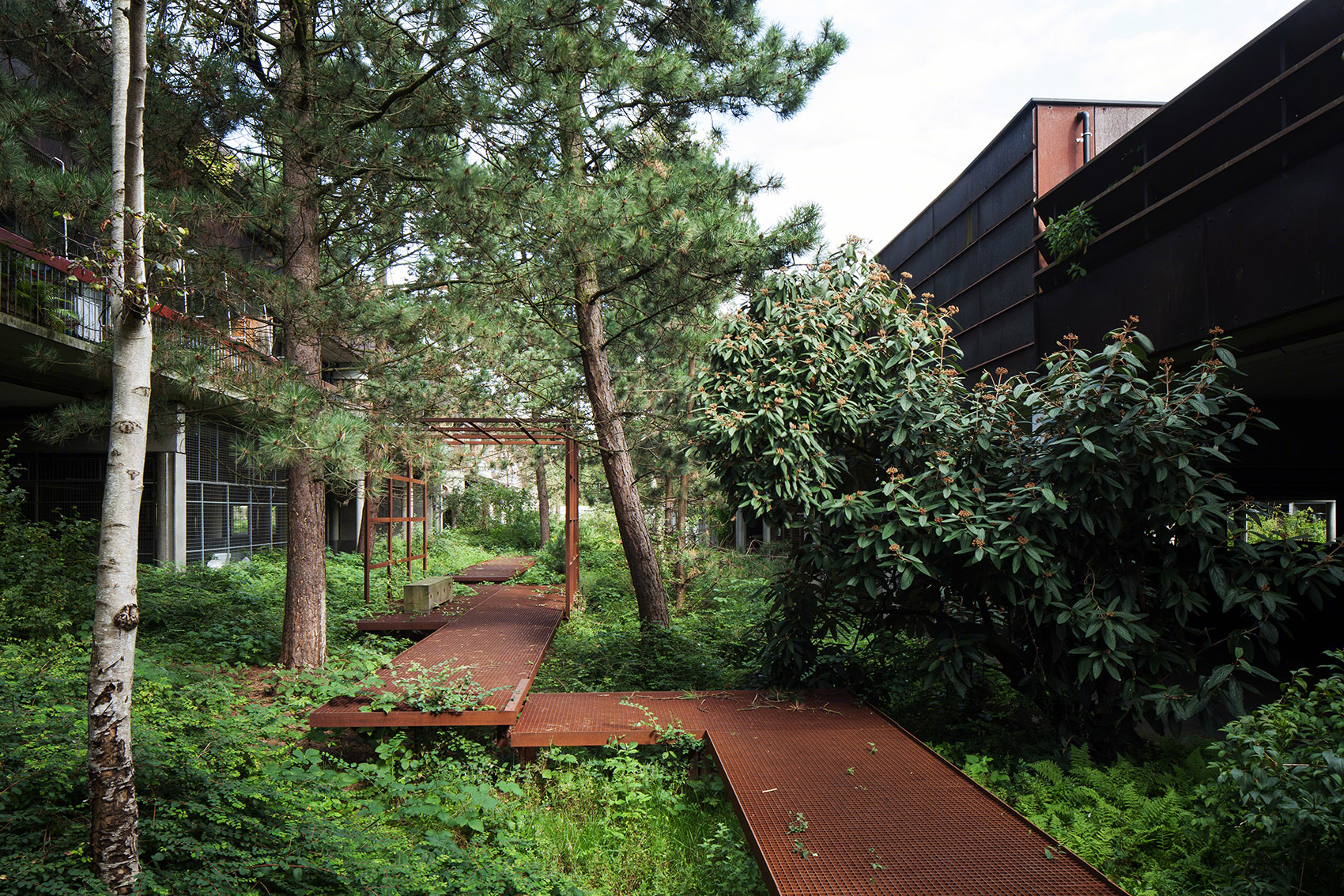 丹麦 Farum Midtpunkt 社会住宅景观-11