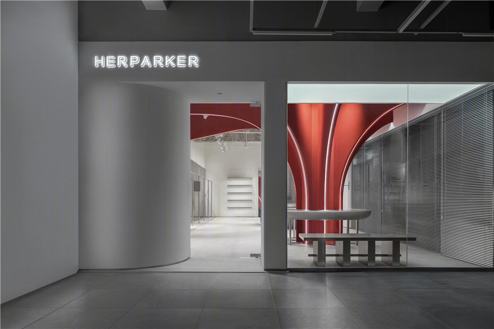 深圳南油 HERPARKER 概念店丨中国深圳丨LubanEra·Design 鲁班时代建筑装饰设计-23