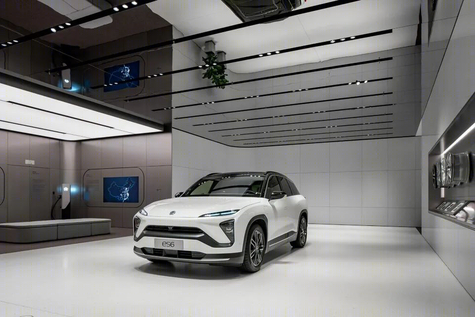 蔚来天津旗舰店 | 融入四合院理念的现代社区空间-33