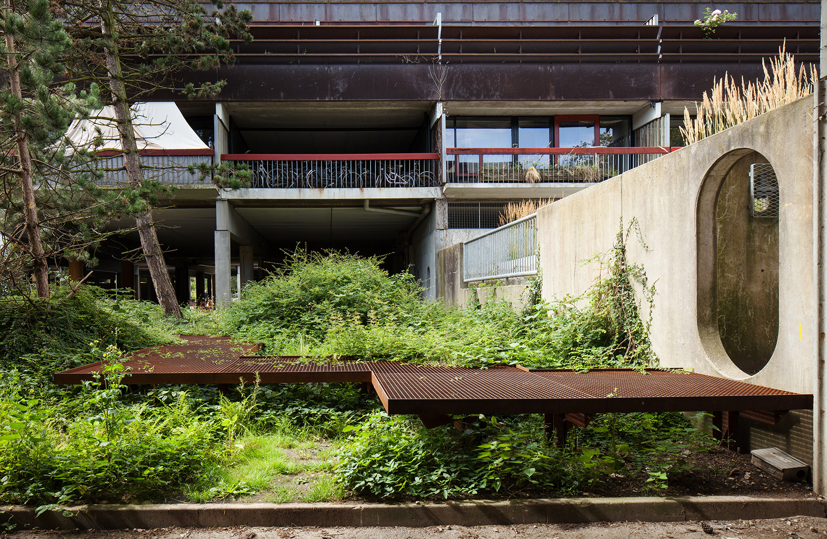 丹麦 Farum Midtpunkt 社会住宅景观-12