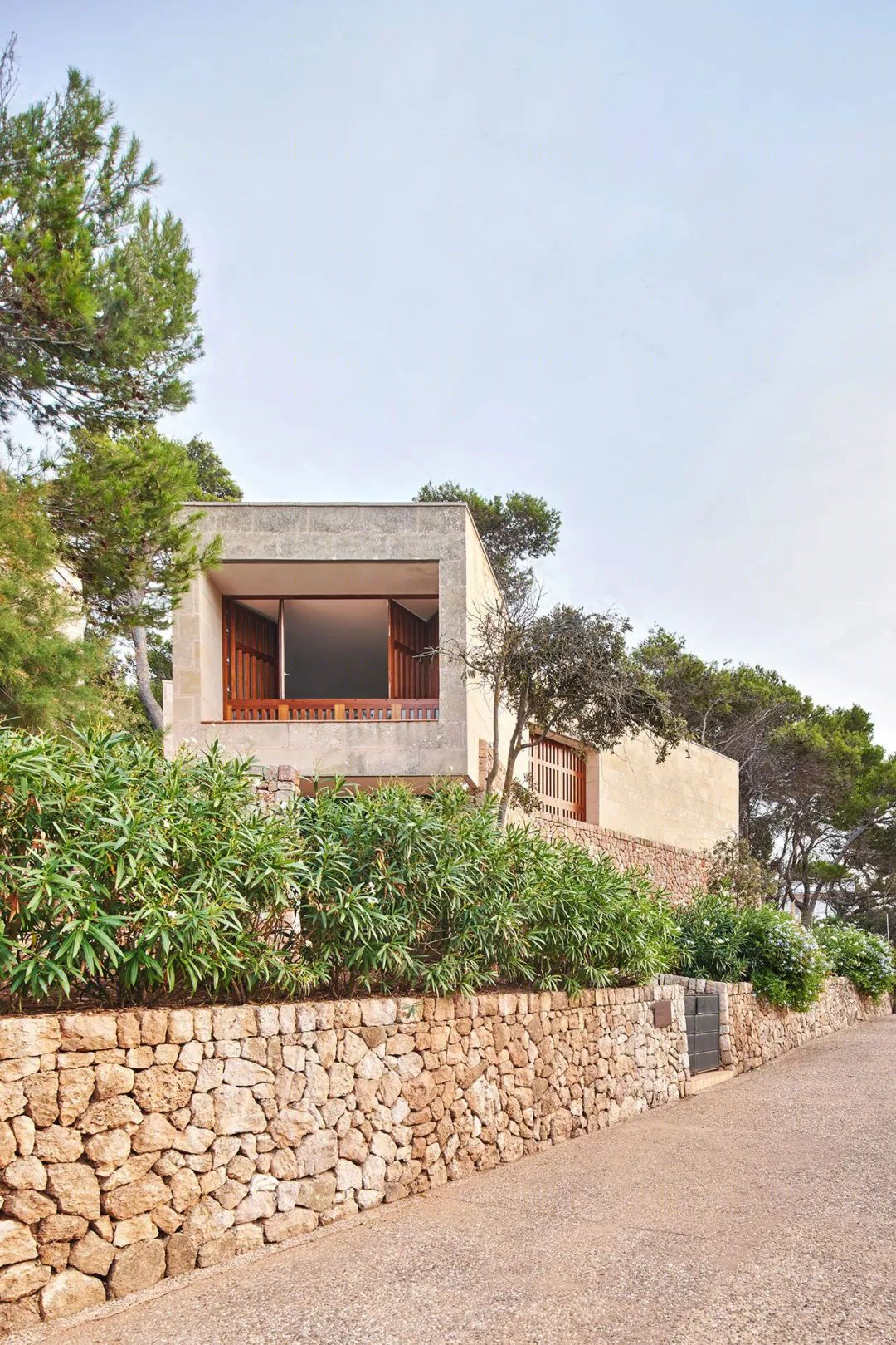 极简风度假别墅Casa Marés丨TwoBo建筑工作室-0