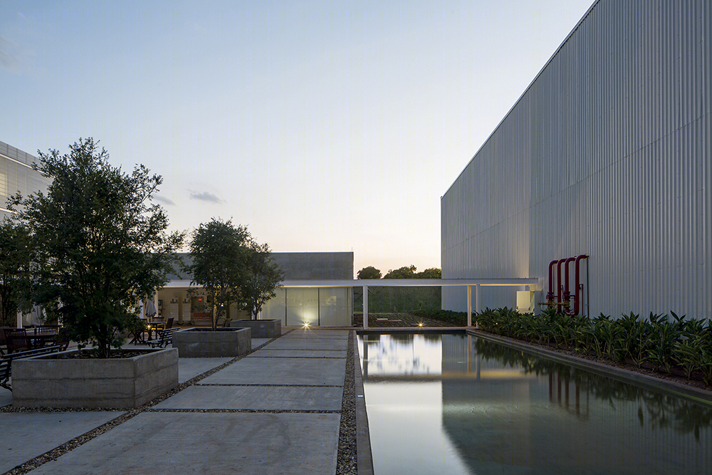 巴西马勒配送中心 | 绿色办公建筑的典范-21