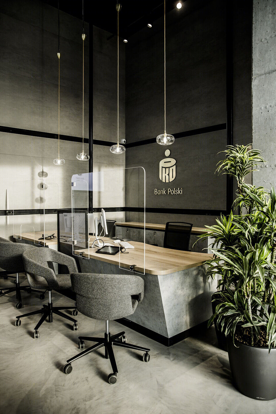 波兰Łódź市 PKO Bank Polski 银行第 19 分行设计丨Trzop Architekci-12
