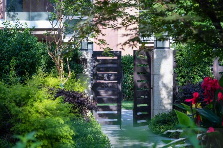 上海朗詩新西郊住宅景观 | 现代与传统交融的设计佳作-16
