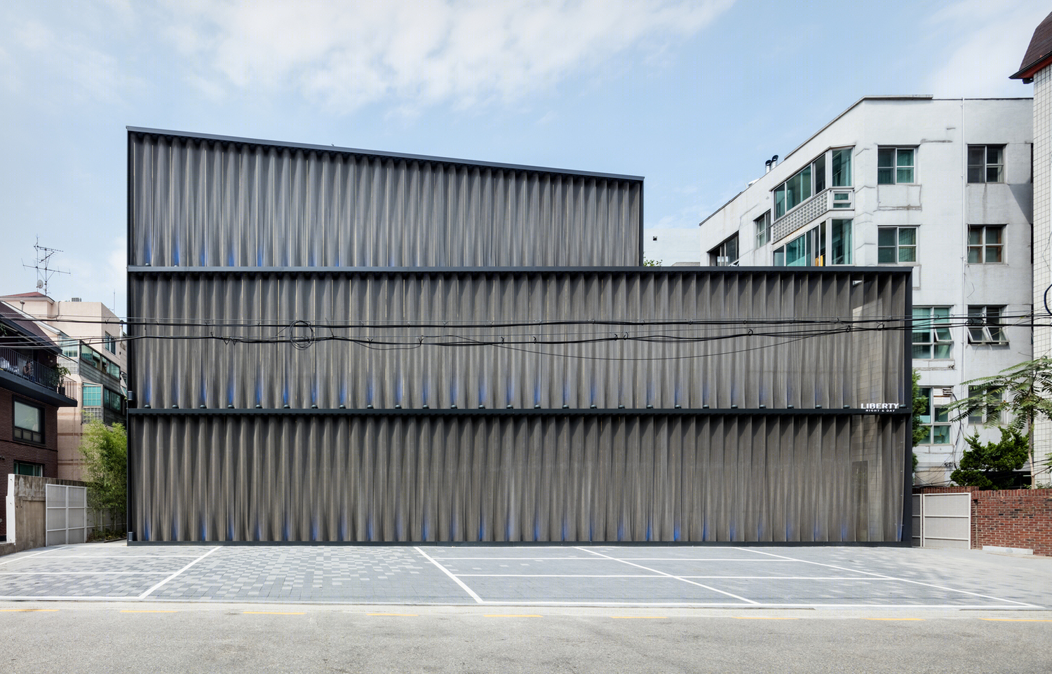 首尔江南区 Dosandae·ro 大街商业建筑改造-11