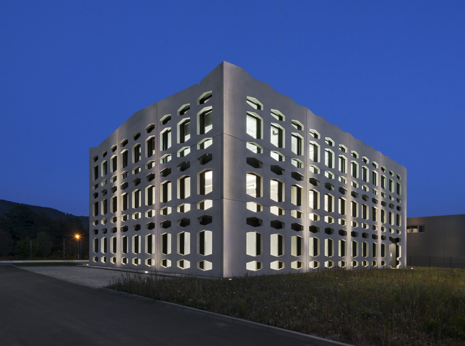 德国纽特拉大楼-37