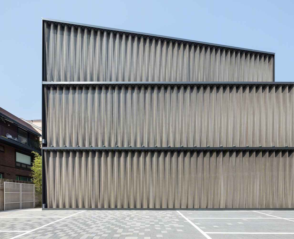 首尔江南区 Dosandae·ro 大街商业建筑改造-13