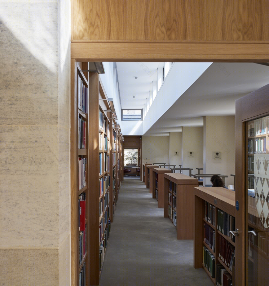 英国牛津大学莫德林学院Longwall图书馆-16