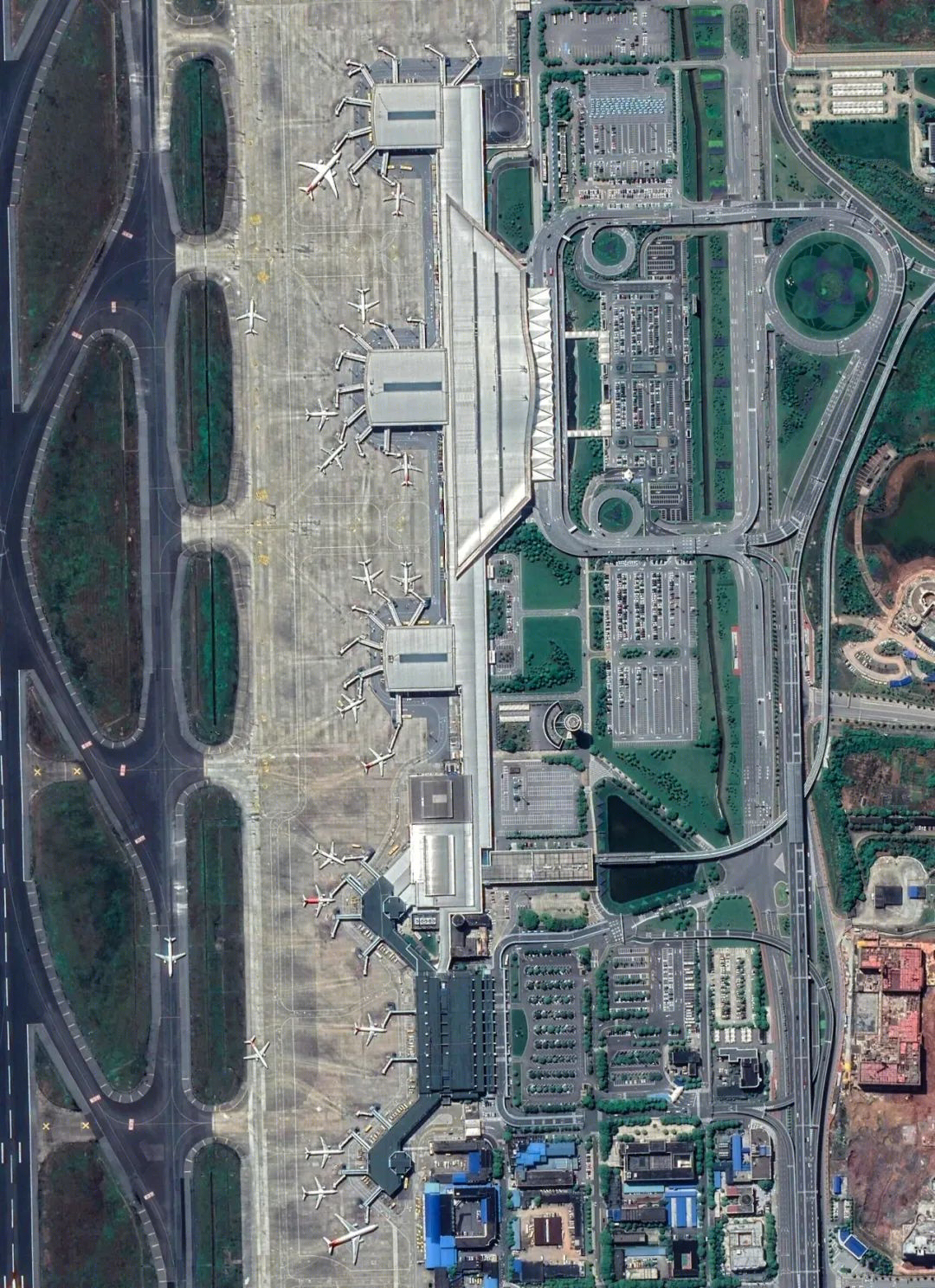 长沙黄花国际机场 T3 航站楼丨中国长沙丨万盖美式建筑-28