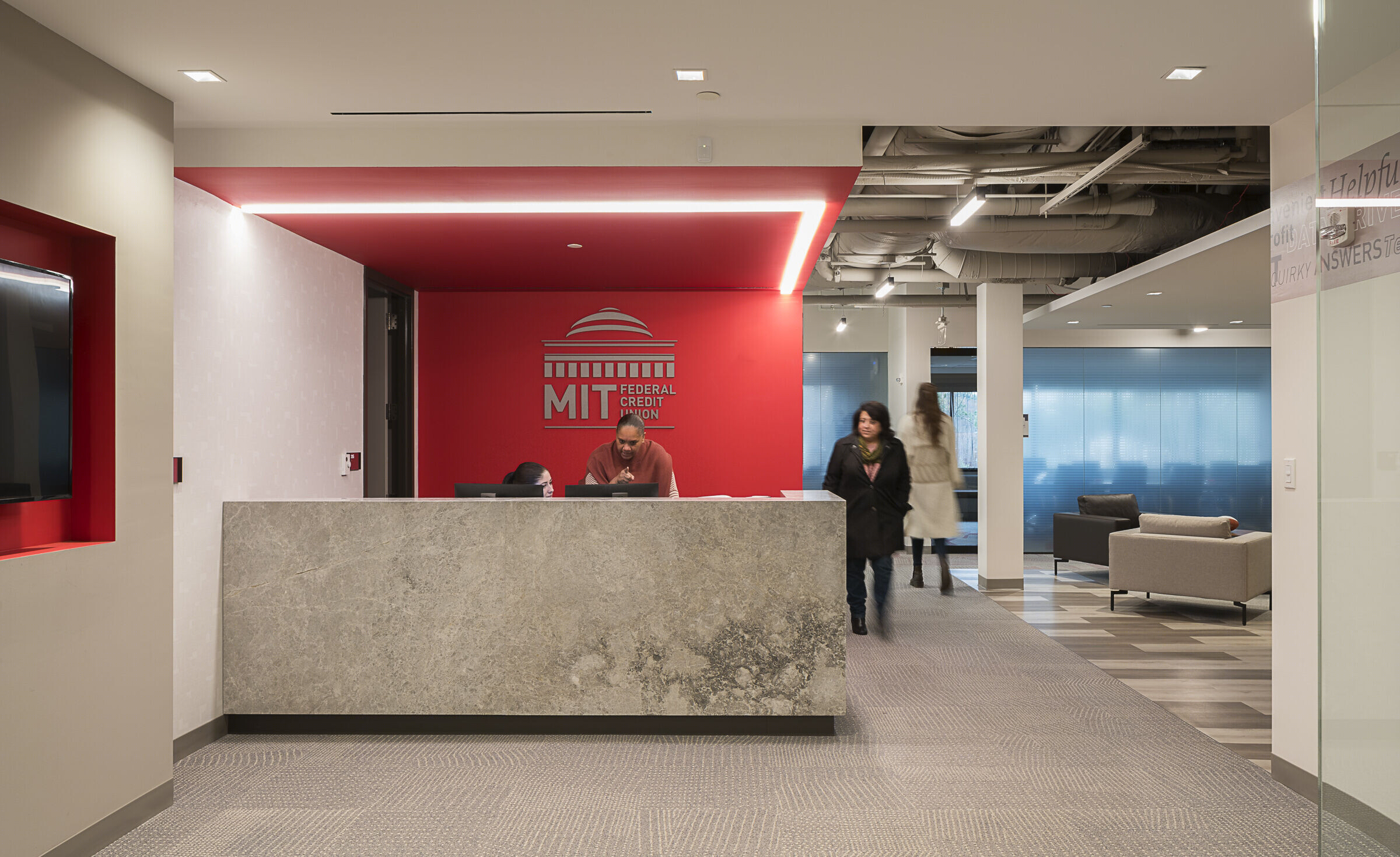 MIT 联邦信用合作社 | 校园风格的现代银行设计-13