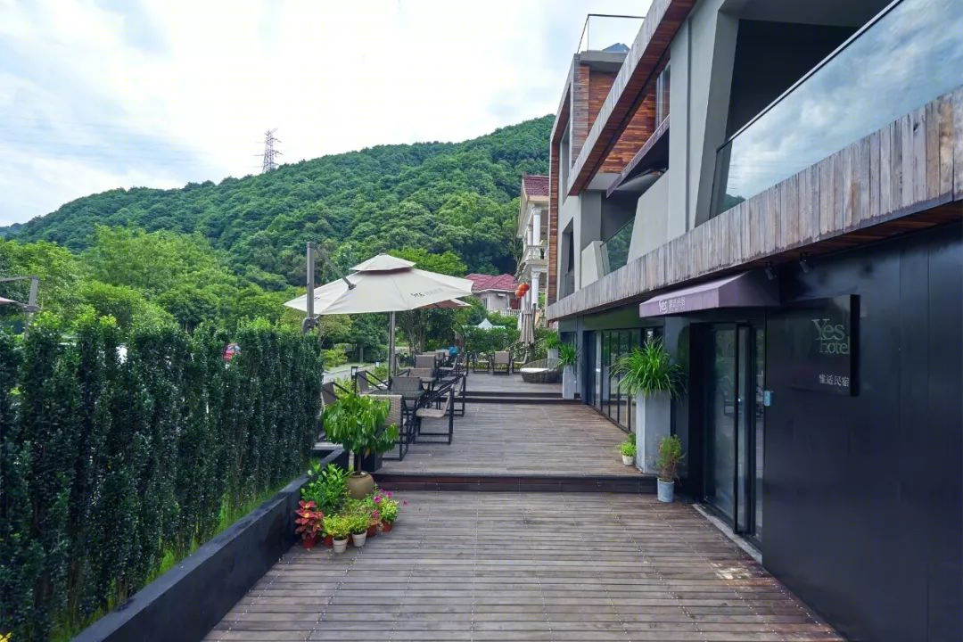 杭州 YES·临山而居民宿,工业风与 INS 风的美学碰撞-10
