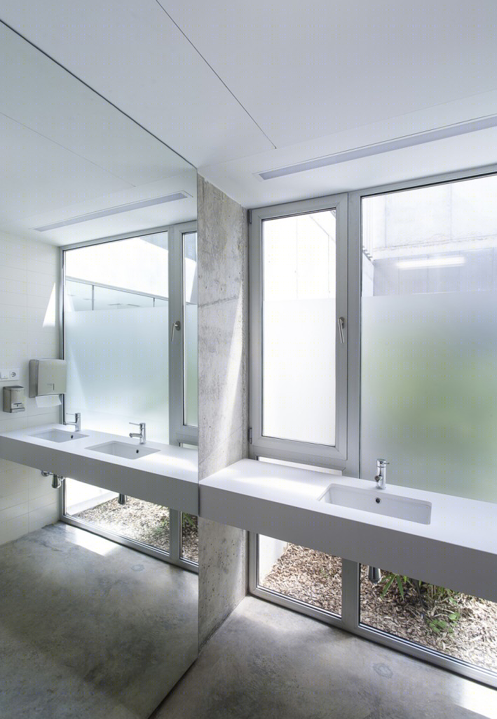 阿利坎特警察局和多功能空间丨Daniel Marti & Natolia Ferrer arquitectos-29