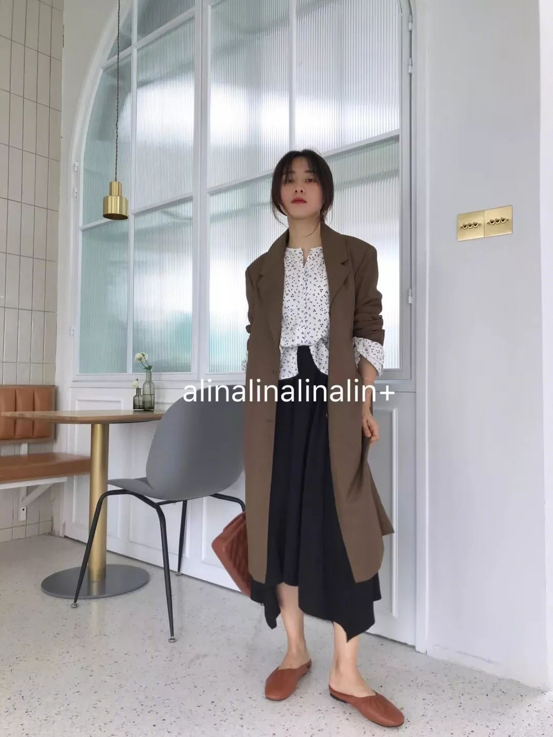杭州纯白咖啡馆,现代简约的美学空间-21