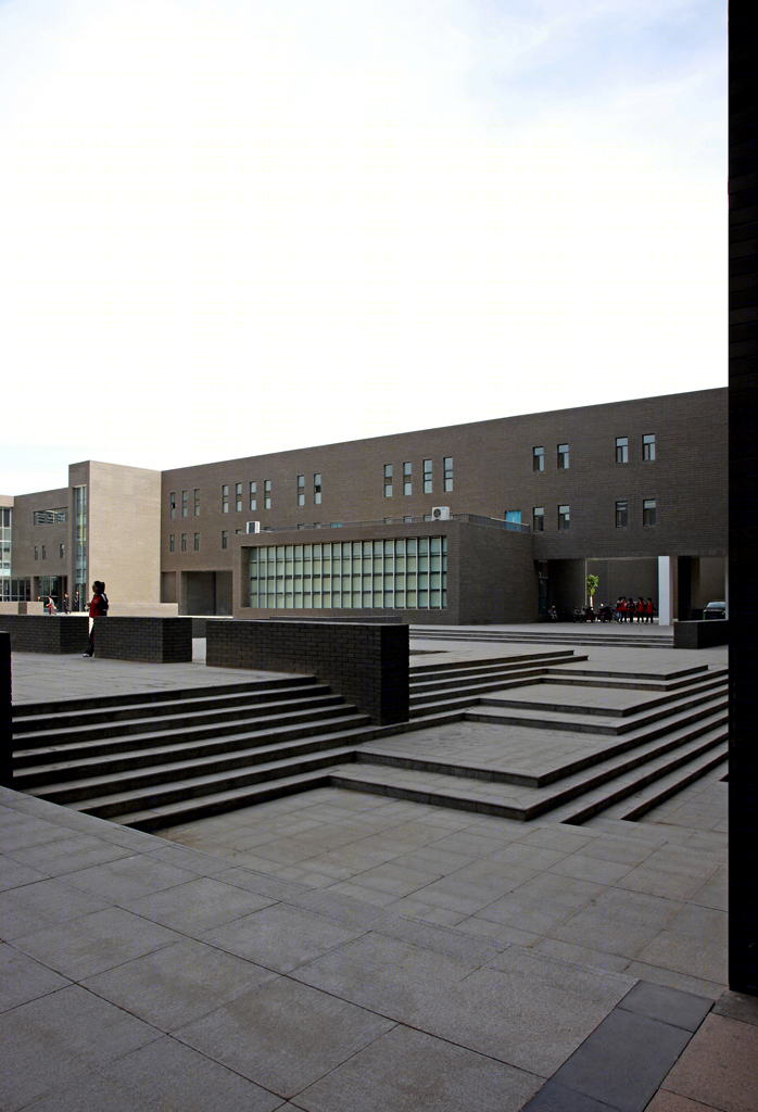巴彦淖尔市西区中学丨器空间工作室-29