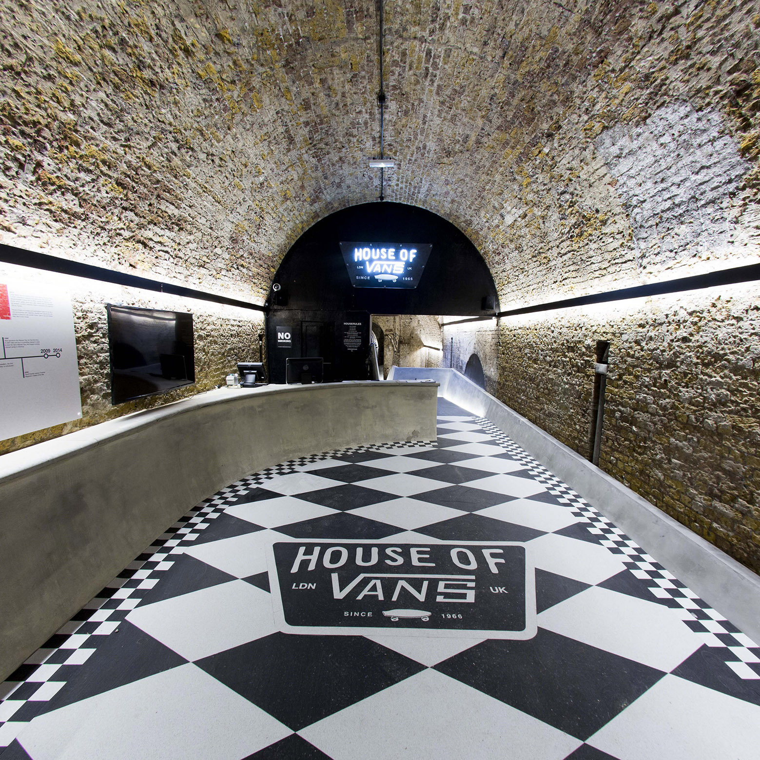英国货车和滑板爱好者之家 (The House of Vans London)-32