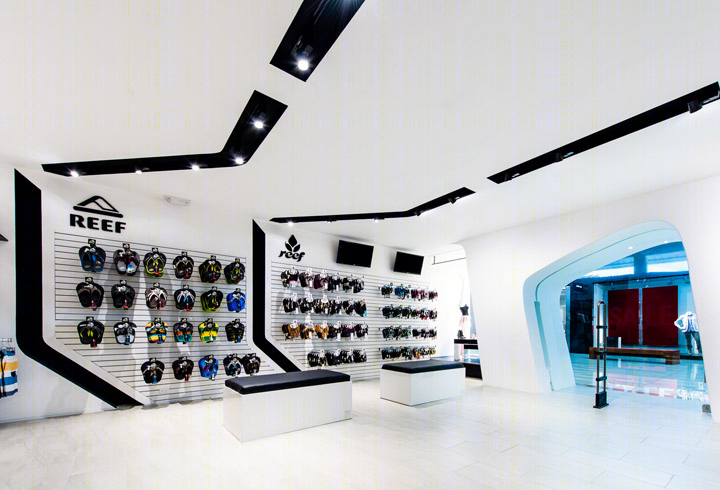 哥斯达黎加QUIQUE专卖店丨SYNArchitecture-28