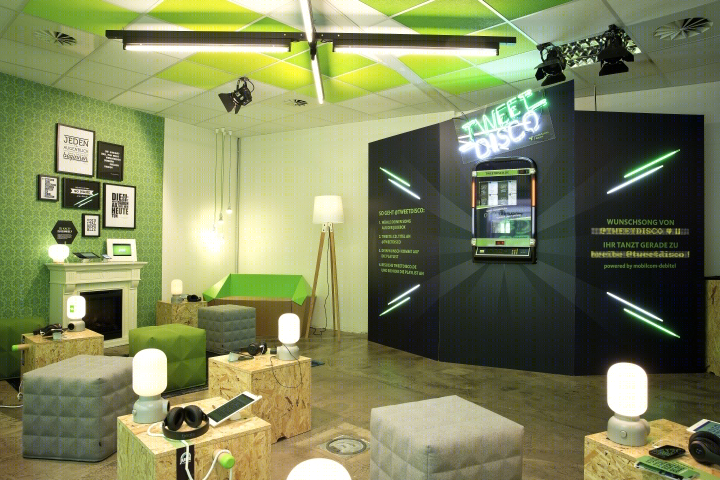 德国移动通信公司“数字共和国”快闪展示店-14