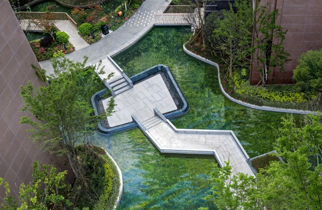 成都中国铁建西派泊玥住宅景观-13