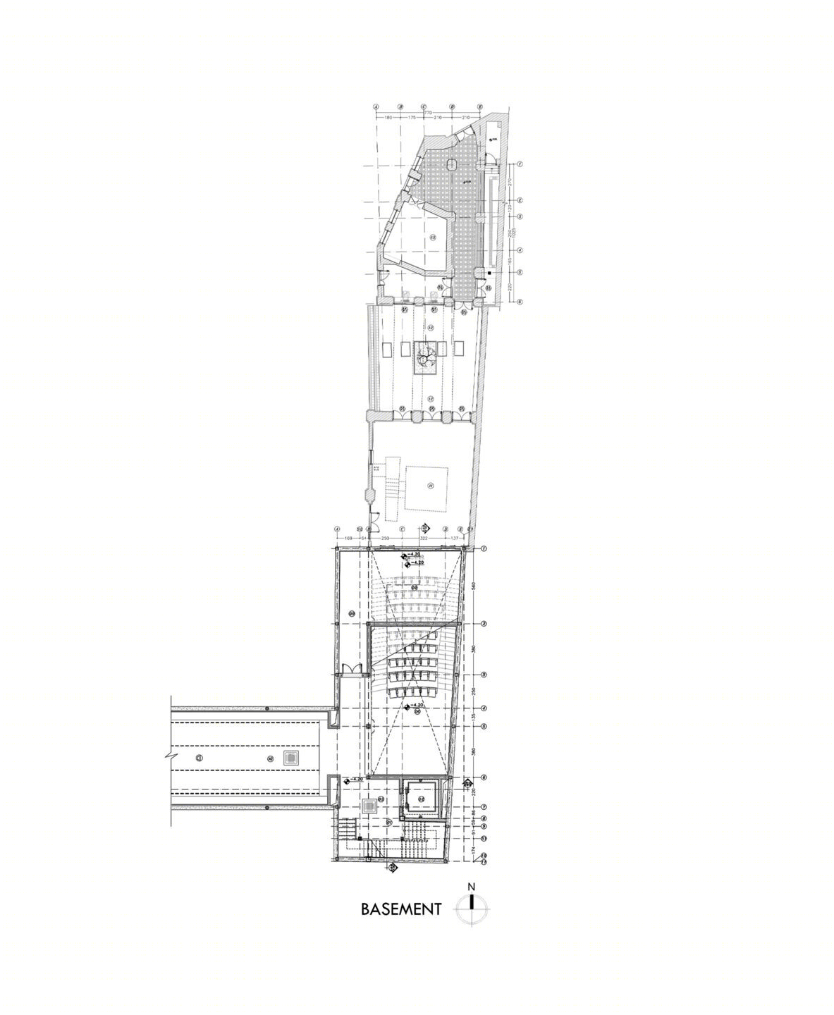 伊朗百年老宅中的现代多功能厅丨伊朗德黑兰丨Ákaran Architects-16