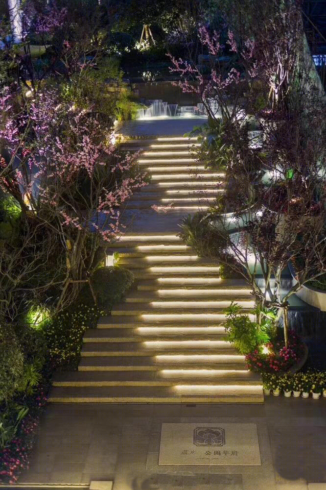 成都蓝光公园华府住宅景观-6