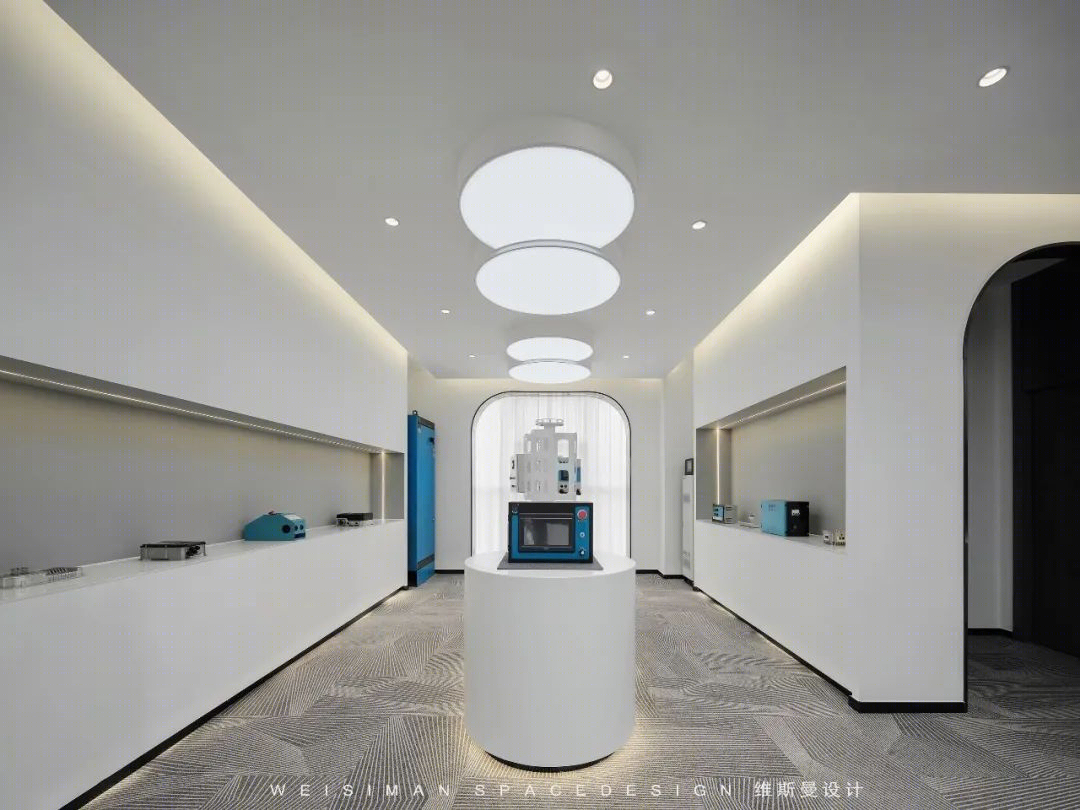 现代极简科技感展厅设计丨中国苏州丨维斯曼全案设计-46