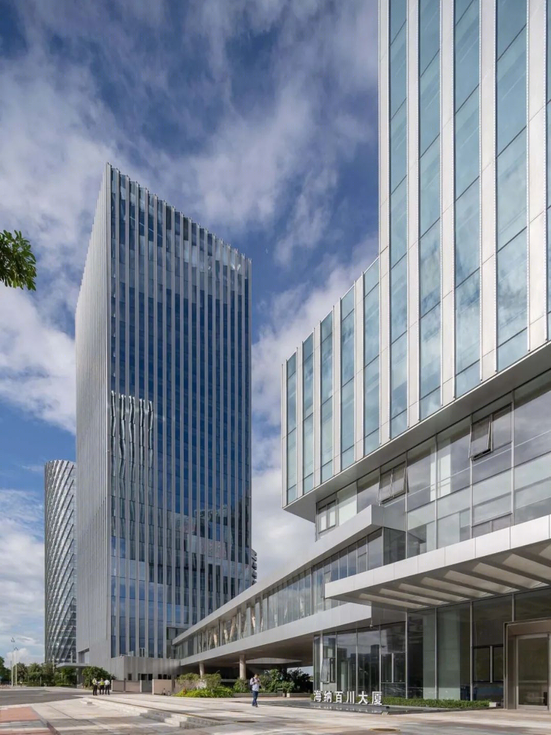 深圳宝安中心区滨海片区双塔项目丨中国深圳丨CCDI东西影工作室-17