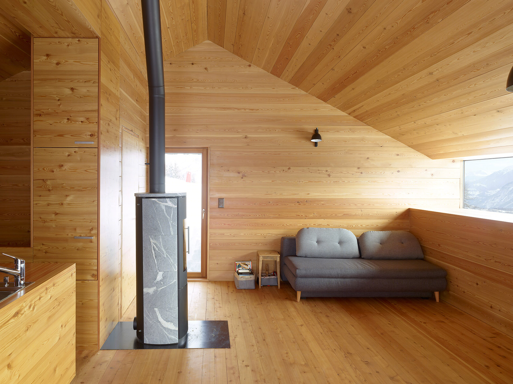 瑞士高山滑雪胜地 Gaudin 小屋改造,原汁原味呈现自然美-14
