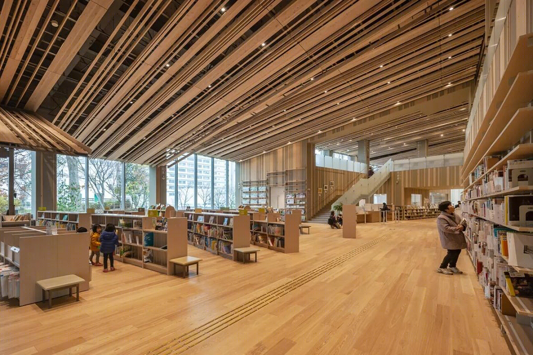 云间闲游 · 日本守山市立图书馆-15