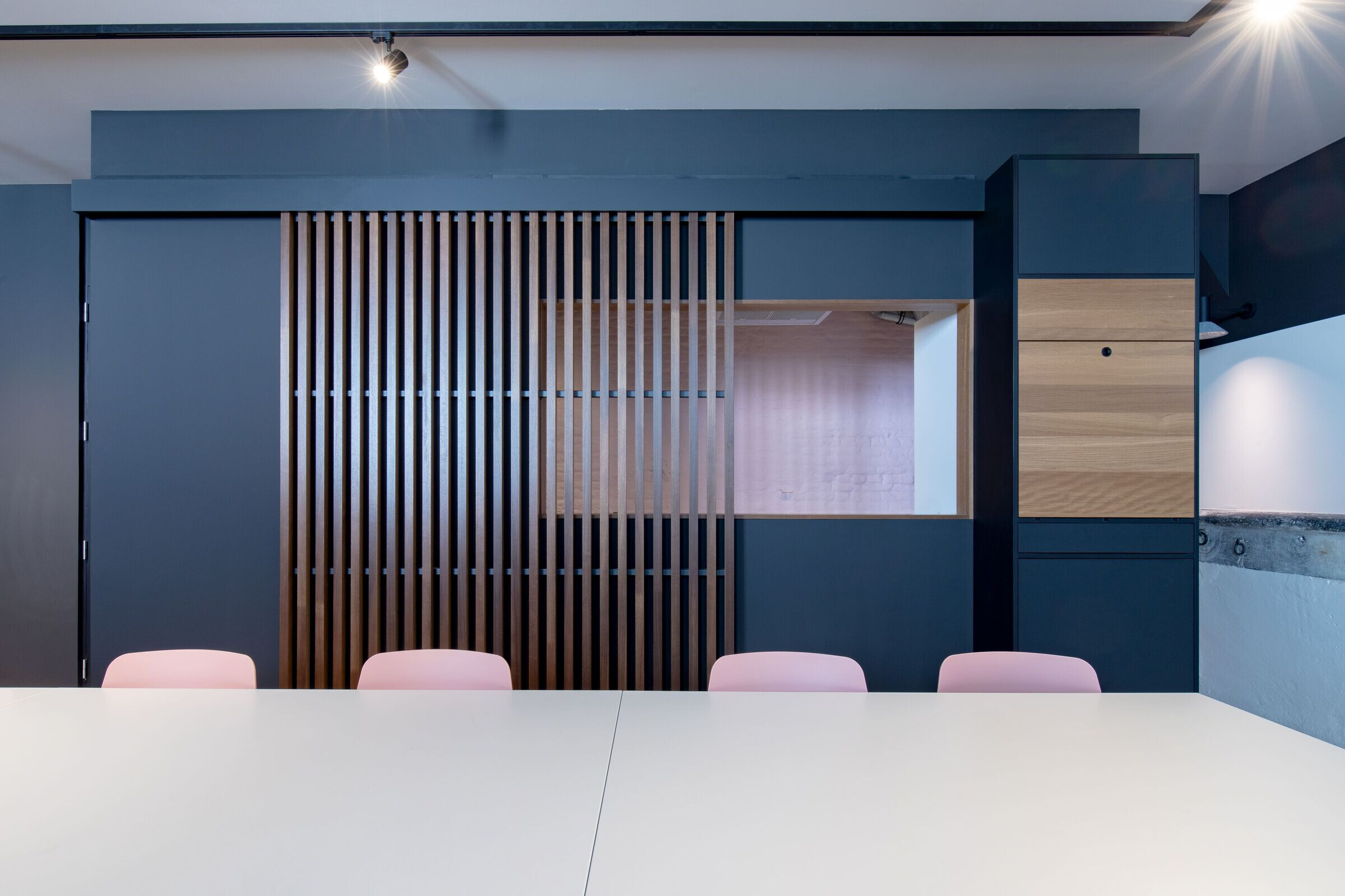 比利时 Ancion 办公室设计丨比利时列日丨Twodesigners,Atelier h-20