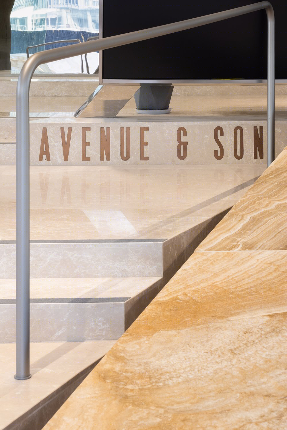 AVENUE & SON 旗舰店室内设计丨中国上海丨万社设计 Various Associates-67