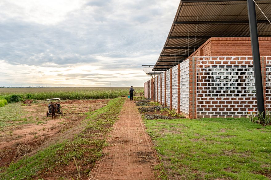 库鲁瓜提东北地区办事处丨巴拉圭丨Mínimo Común Arquitectura-15