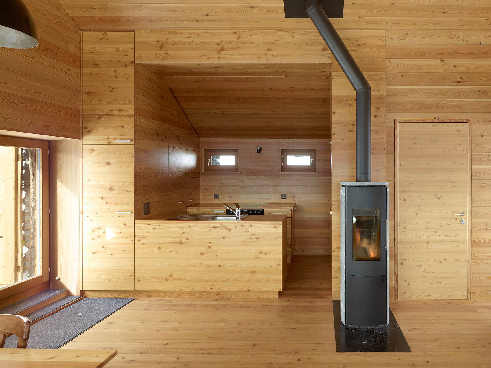 瑞士高山滑雪胜地 Gaudin 小屋改造,原汁原味呈现自然美-16