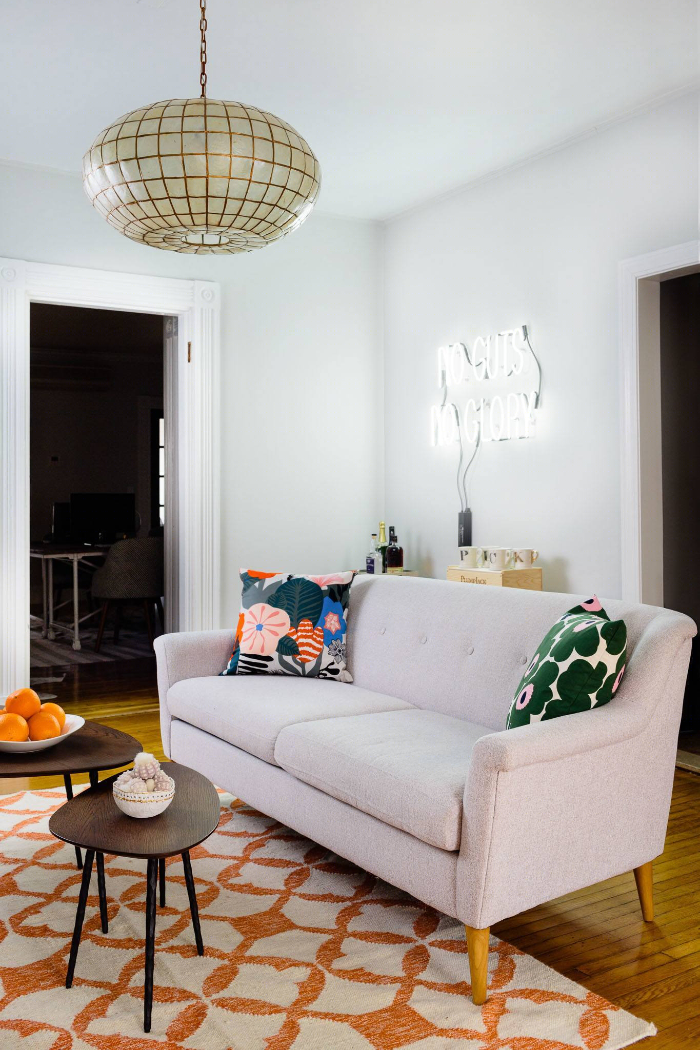 波士顿 Pluck PR 公司温馨客厅式办公室-20