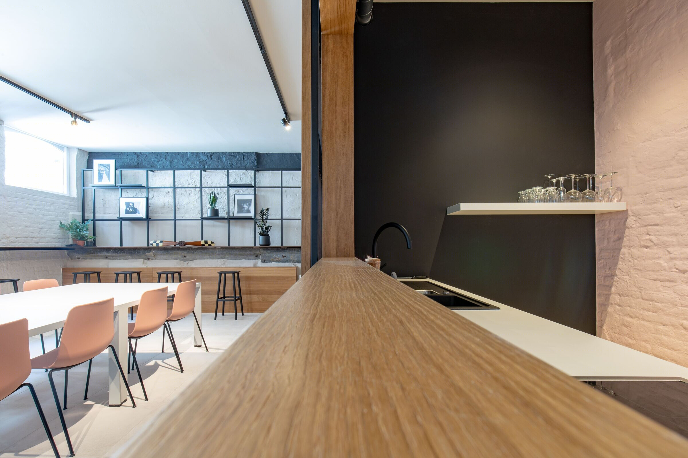 比利时 Ancion 办公室设计丨比利时列日丨Twodesigners,Atelier h-21