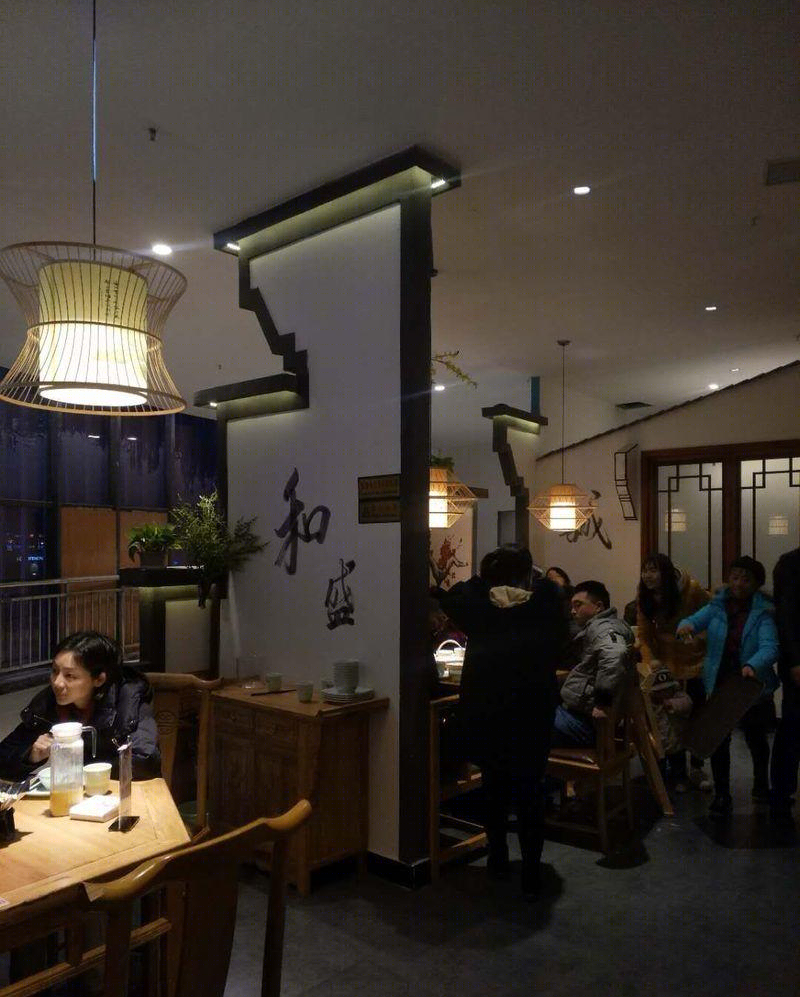 偶屋里餐饮连锁-3