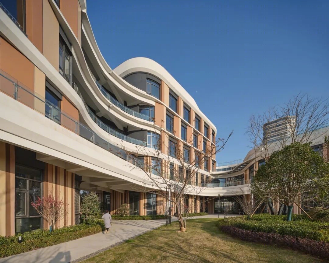 常熟招商力宝妇产医院项目丨中国江苏丨同济大学建筑设计研究院(集团)有限公司-17